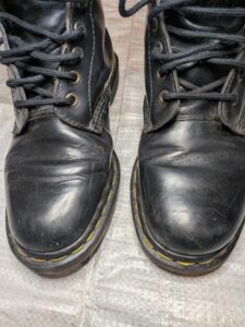 京都　ドクターマーチンのリフレッシュ施工のご紹介になります。