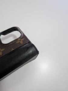 京都　Louis Vuitton スマホケース　リペアのご紹介になります。