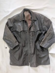 京都　革衣料修理☆レザー張り替え