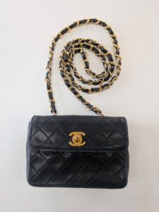 CHANELミニマトラッセ修理☆京都