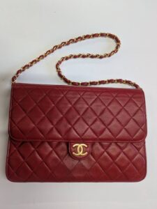 京都／CHANEL「マトラッセ」チェーンショルダーバッグの修復事例をご紹介いたします。